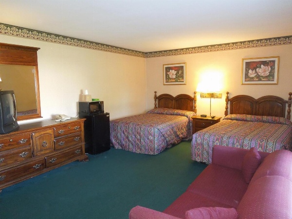 Value Inn East Stroudsburg image 2